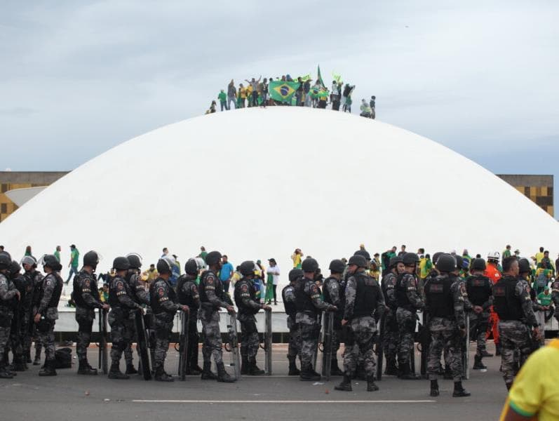 Dois anos do 8 de janeiro: imagens inéditas relembram terror