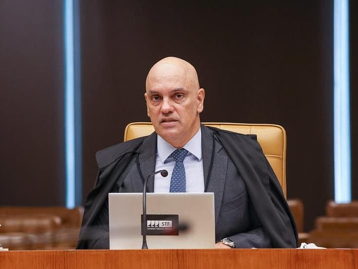 Alexandre de Moraes diz que bomba não é "fato isolado" e critica proposta de anistia