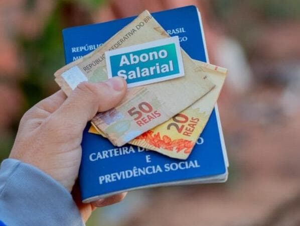 Fundeb e restrição do abono salarial: o que propõe a PEC do pacote fiscal