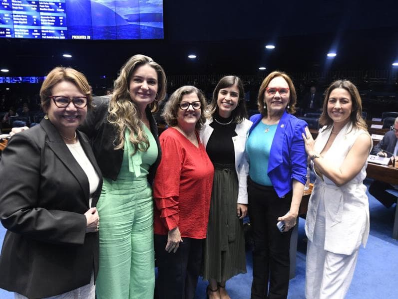 Novo relatório do Código Eleitoral prevê reserva de 20% das cadeiras para mulheres