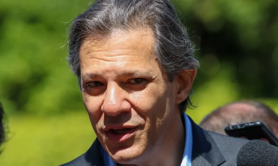 Haddad diz que até 600 bets serão derrubadas, e orienta apostador a retirar dinheiro