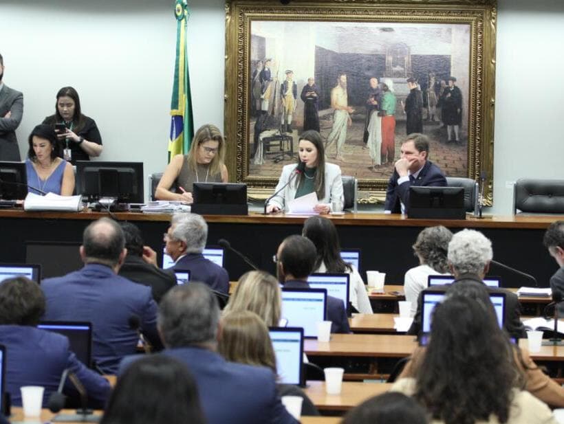 PEC do aborto: veja como votou cada deputado