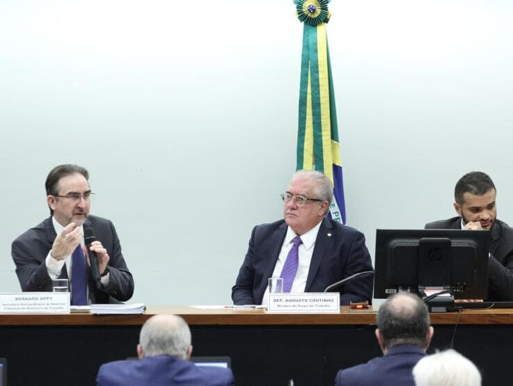 Sem relator, deputados precisarão de acordo para alterar regulamentação da reforma tributária