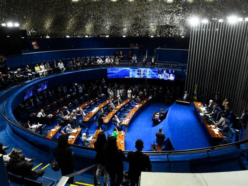 Senado vota novo DPVAT e liberação de R$ 15,7 bi para o governo; assista