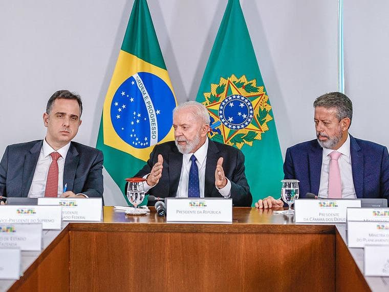 Lula envia ao Congresso projeto de decreto para acelerar repasse de recursos ao RS