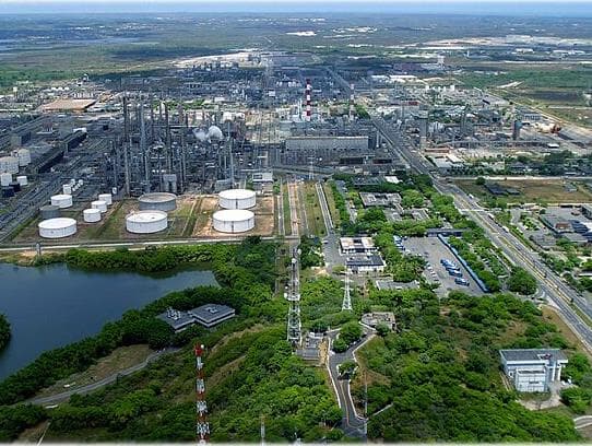 Resiliência industrial: o setor químico da Bahia e o surto de importações