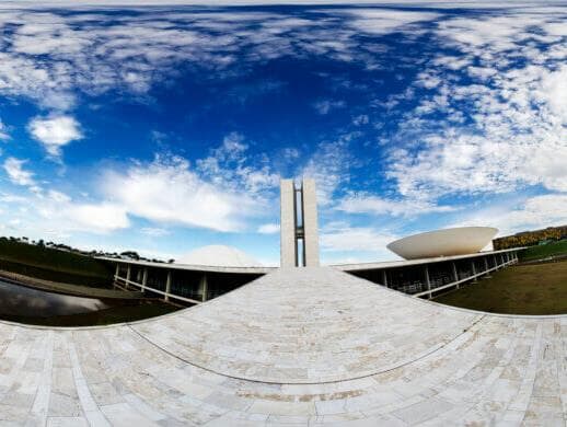 Câmara vota prisão de deputado no caso Marielle; Senado comemora 200 anos