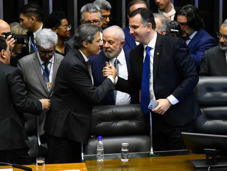 Congresso melhorou avaliação do governo Lula na economia desde o início de 2023