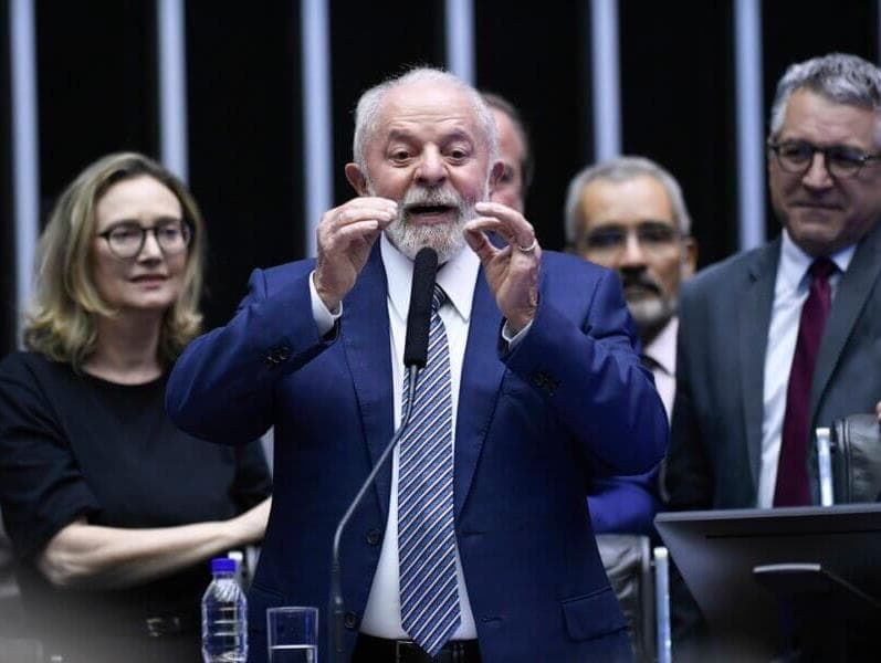 Mesmo com Lula presidente, PT ganhou poucos filiados em 2023