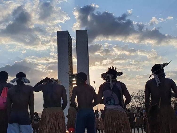 Senado aprova marco temporal das terras indígenas