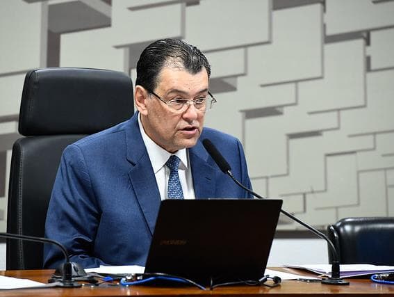 Prazo maior de isenção de imposto para cargas avança no Senado