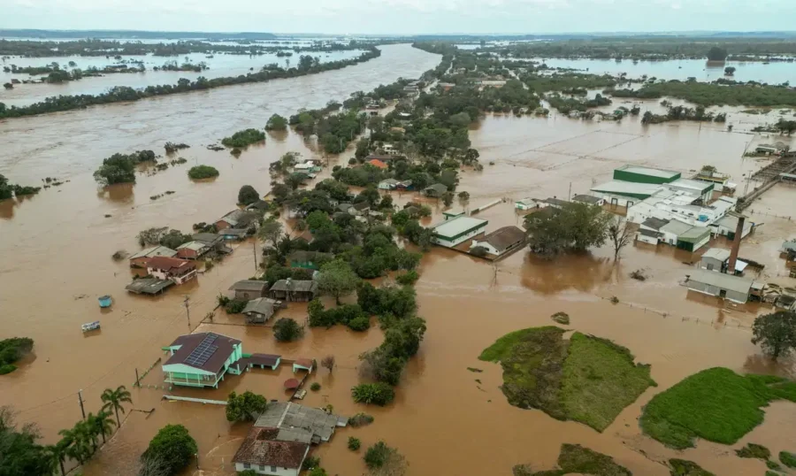 Rio Grande do Sul decreta calamidade por chuva histórica