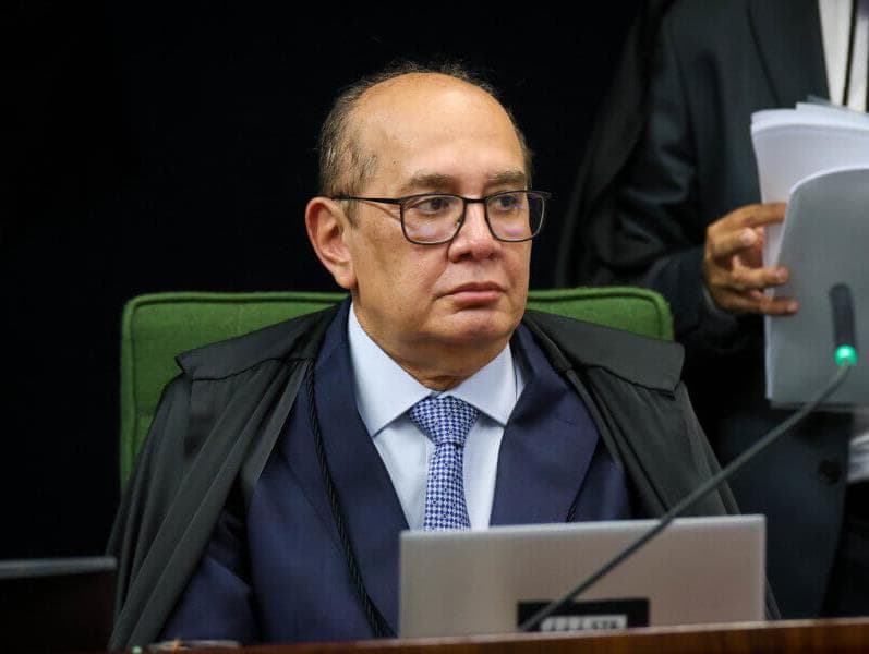 PF tem dados "convincentes" de algo muito ruim, diz Gilmar sobre Bolsonaro