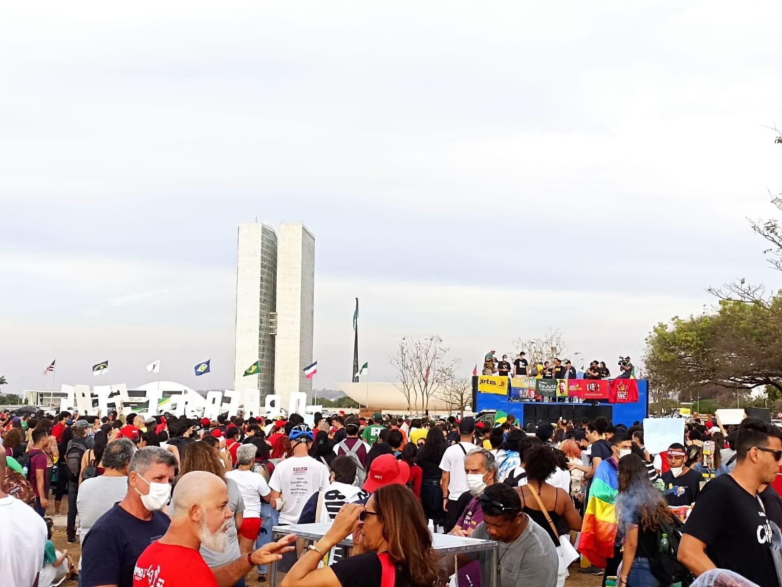 Ato pela democracia terá mobilizações em capitais