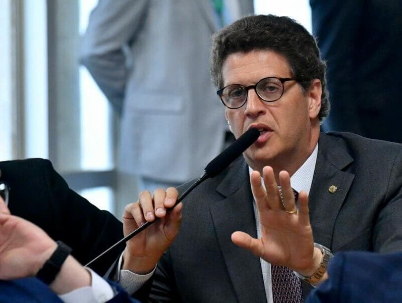 Ricardo Salles deve pagar multa por desmonte  do Fundo Amazônia, concluem auditores do TCU