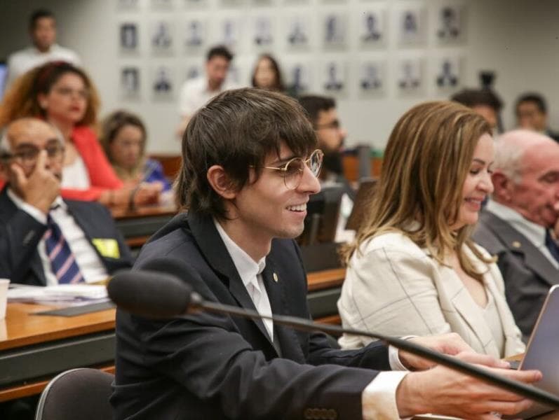 Deputado de 22 anos pede intervenção federal contra a seca no Amazonas