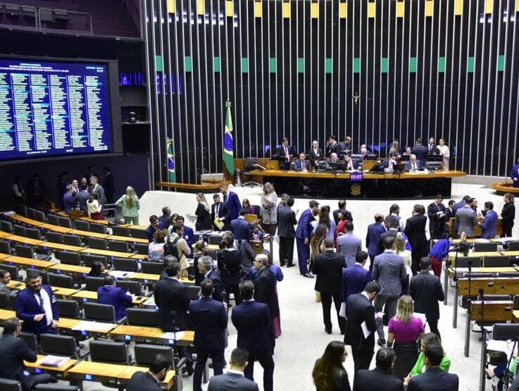 Veja como votou cada deputado na segunda etapa da minirreforma eleitoral