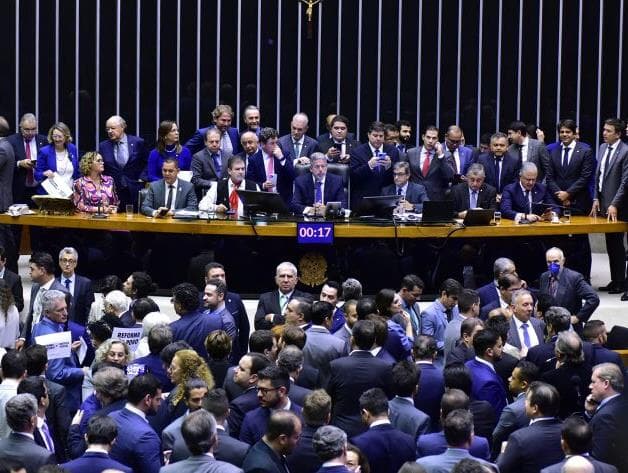 Câmara aprova segunda etapa da minirreforma eleitoral