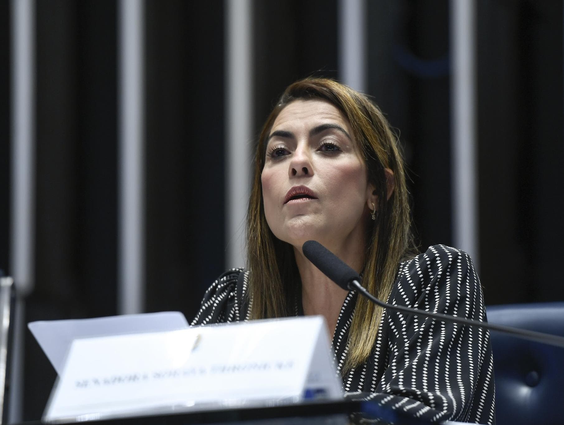 Soraya Thronicke pede afastamento de André Fernandes na CPMI