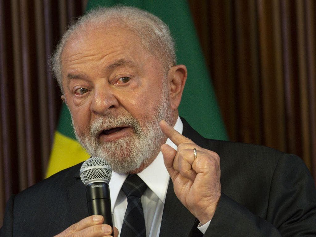 Governo Lula é bom para 37% e ruim para 27%, diz Datafolha