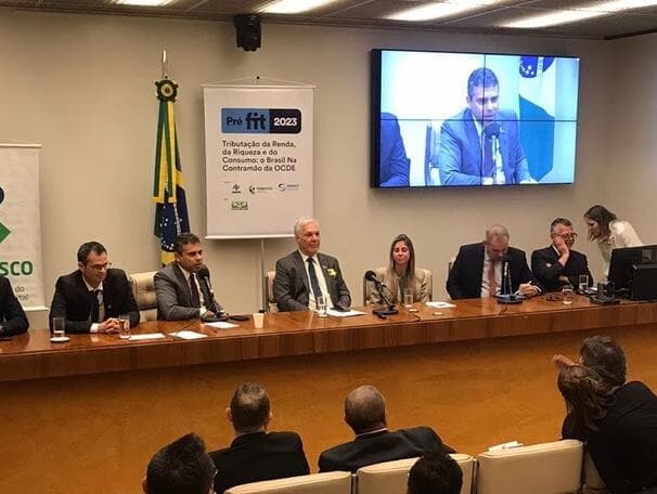 Reforma tributária precisa promover justiça fiscal, defende Fenafisco