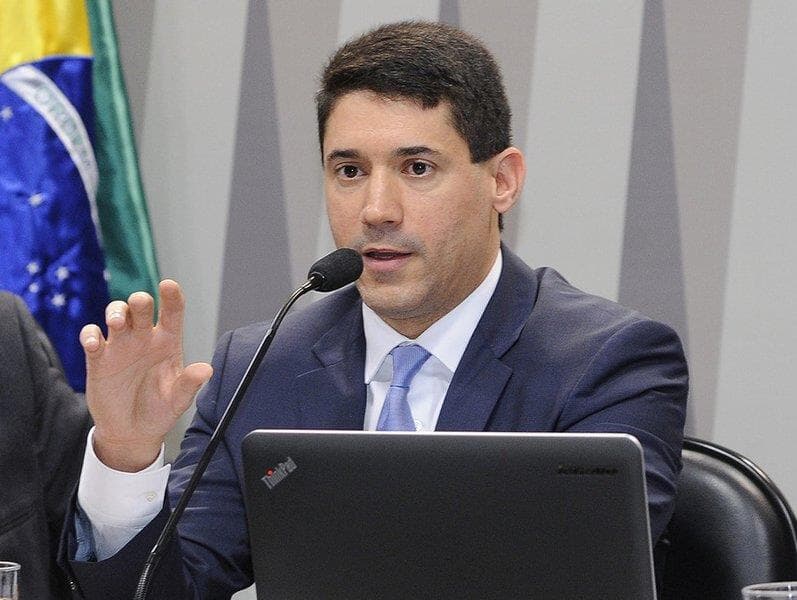 Prêmio Congresso em Foco combate a descrença na política, diz Sinprofaz