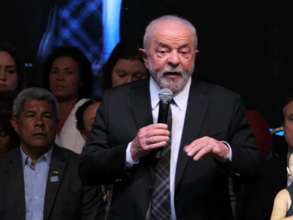 No aniversário do PT, Lula afirma: "Recebemos em 2023 um país muito pior do que recebemos em 2003"