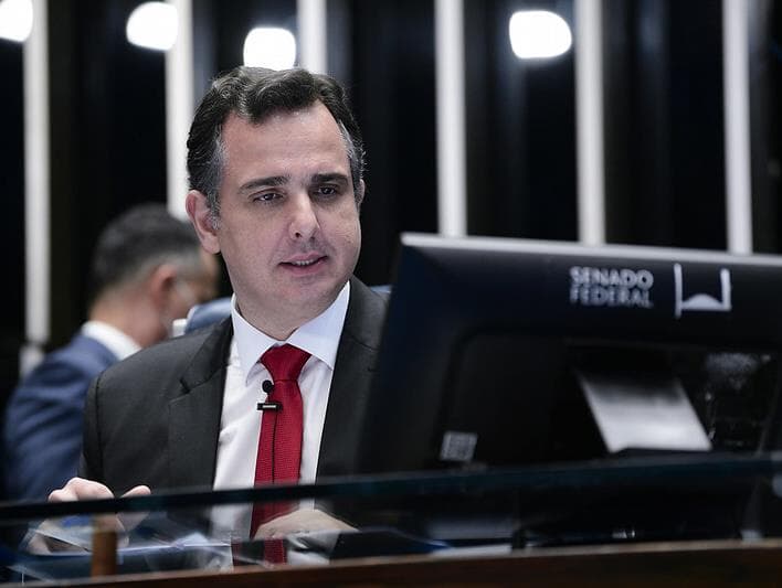 Pacheco recebe apoio do PDT, e já tem ao menos 29 votos para reeleição