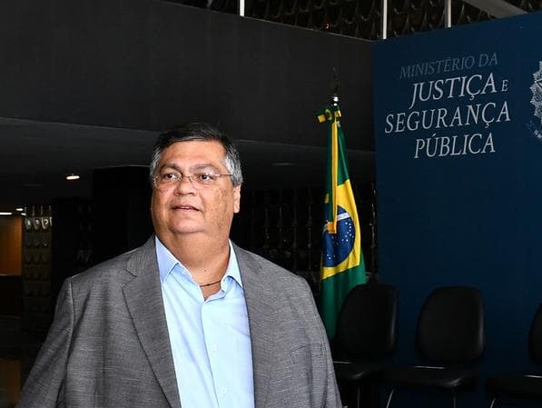 Flávio Dino assume Ministério da Justiça e promete descobrir quem matou Marielle