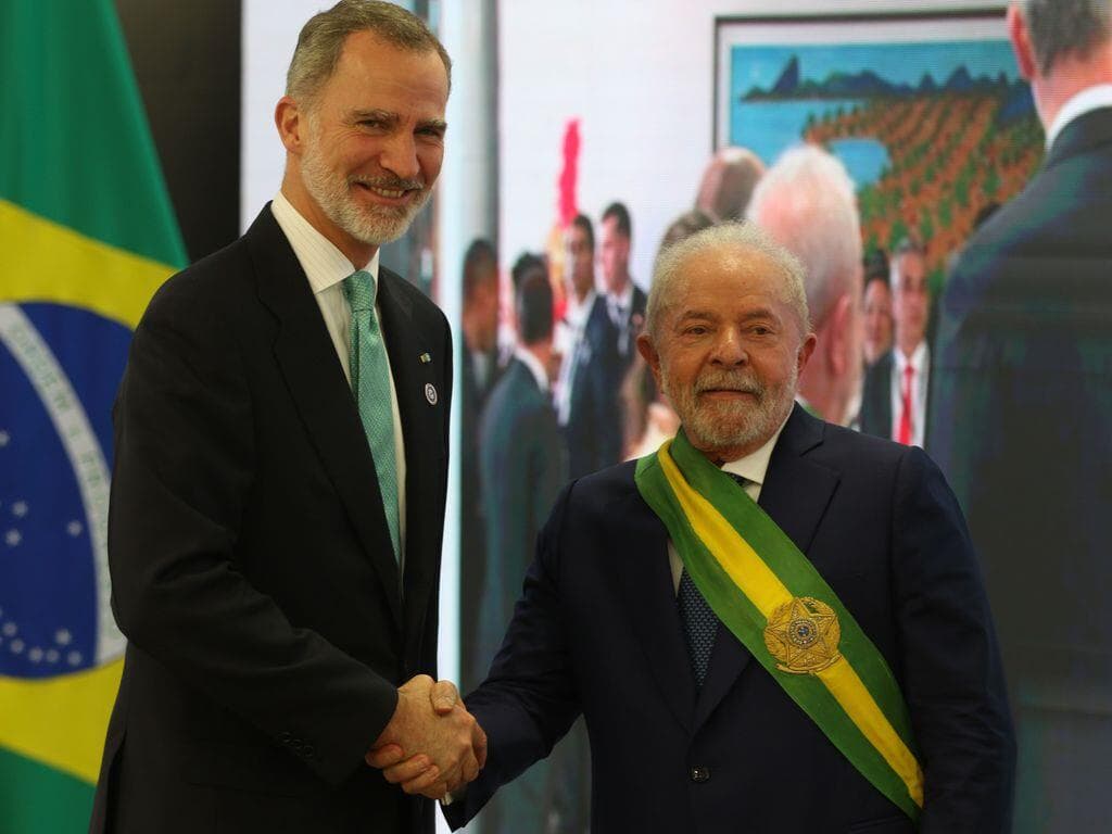 Lula se encontra com líderes internacionais em primeiro dia de governo