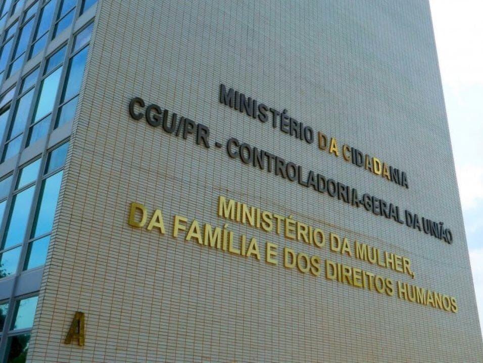 Transição denuncia corrupção no Ministério de Direitos Humanos