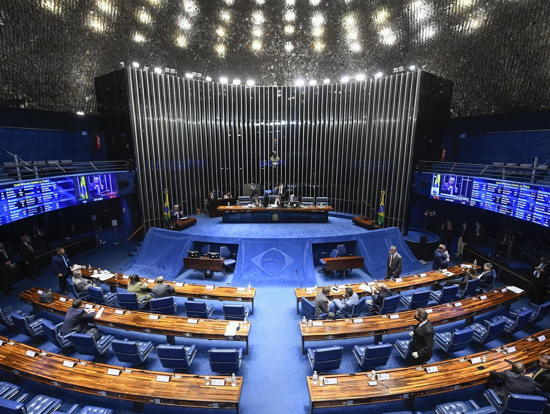 Senado aprova PEC da Transição com 64 votos favoráveis. Veja quem votou contra