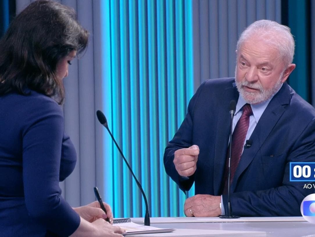 Na volta do horário eleitoral, Lula exalta apoio de Tebet; Bolsonaro destaca Neymar e governadores