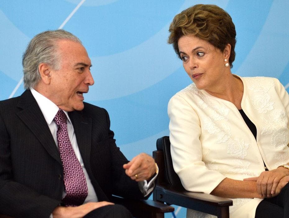 Dilma sobre Temer: "História não perdoa a prática da traição"