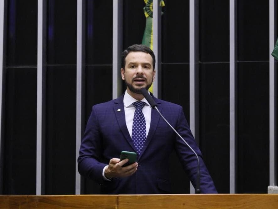 Deputados cobram investigação de ameaças a jornalistas