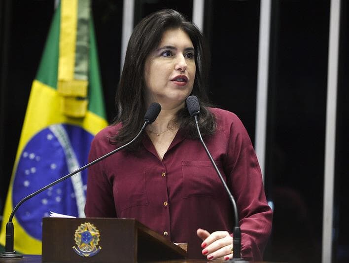 Apesar da resistência de diretórios do Nordeste, MDB oficializa pré-candidatura de Simone Tebet