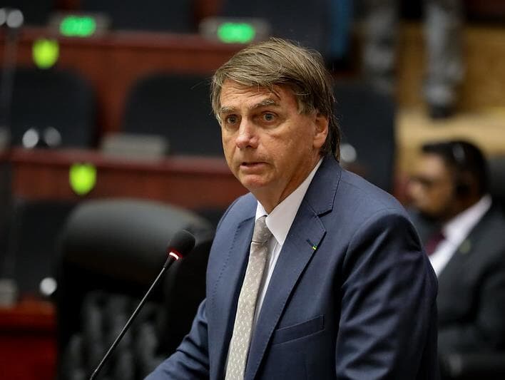 Bolsonaro recorre e pede que ação contra Moraes seja enviada à PGR