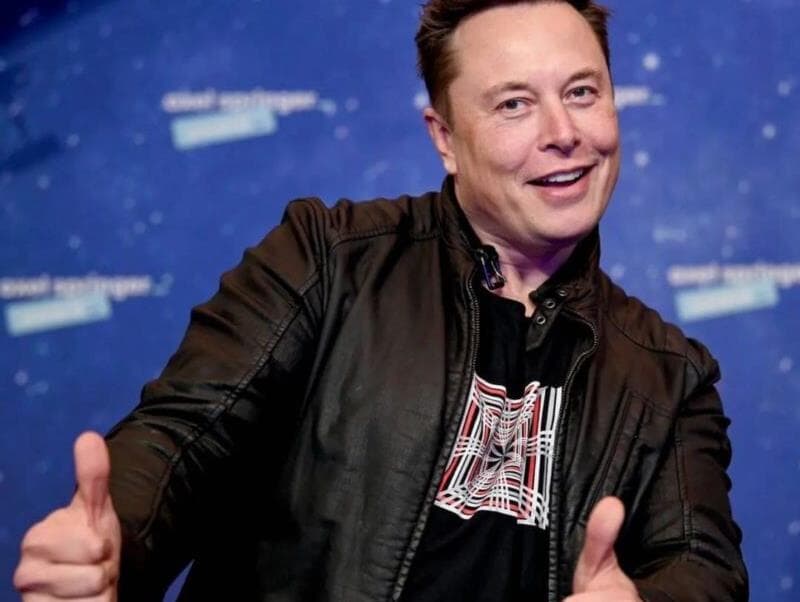 Contas falsas podem barrar compra de Twitter por Elon Musk