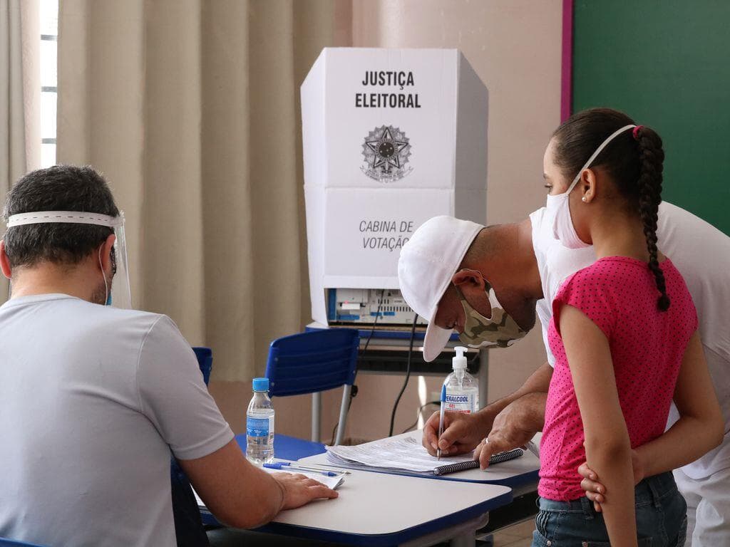 Prazo para regularização do título de eleitor encerra nesta quarta-feira