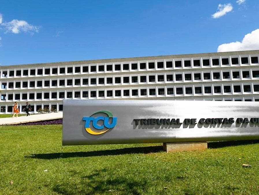 TCU adia por 20 dias julgamento do processo de privatização da Eletrobras