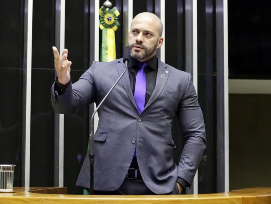 STF julga ação penal contra Daniel Silveira