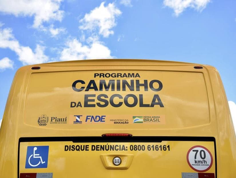 TCU barra compra de ônibus suspeita de superfaturamento pelo MEC