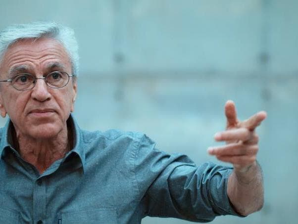 Caetano Veloso é diagnosticado com Covid-19