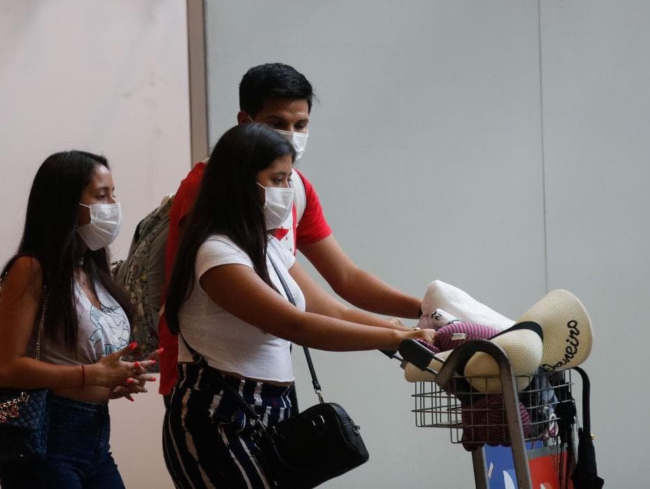 AGU pede revogação da obrigatoriedade do passaporte vacinal para viajantes