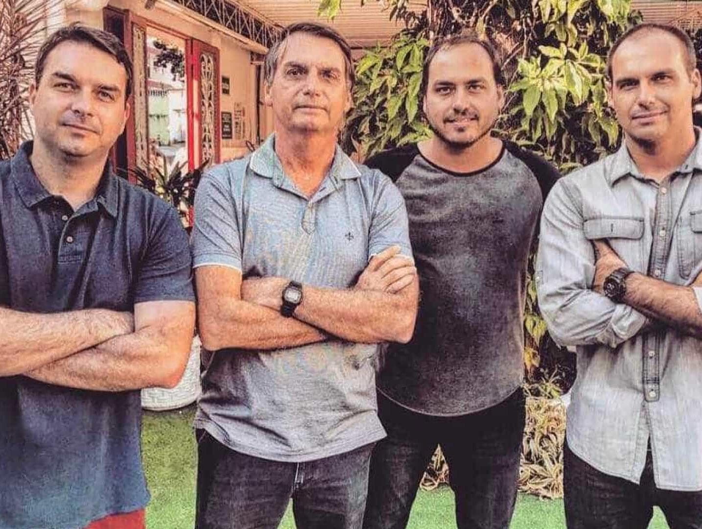 Renan atribui a Bolsonaro 11 crimes e pede mais de 70 indiciamentos. Veja os nomes