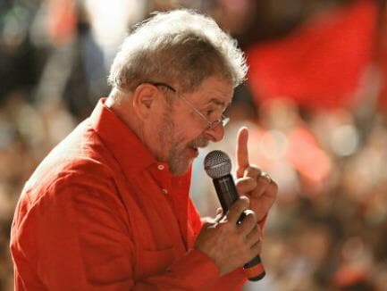 Em tour por Brasília, Lula diz que só vai anunciar candidatura em 2022