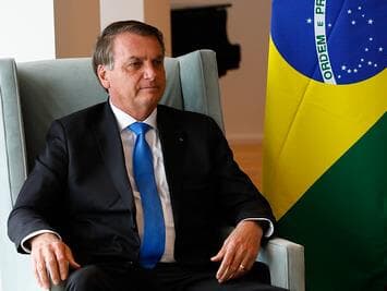 Na ONU, Bolsonaro defende remédios sem eficácia contra a covid-19