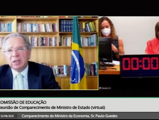 Guedes diz que cometerá crime se pagar precatórios cobrados do governo federal