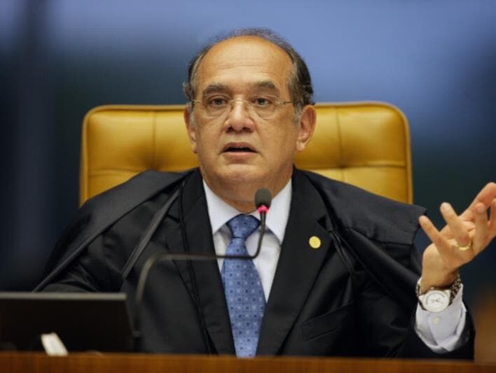 Gilmar diz ter alertado sobre efeitos de proibir doação eleitoral por empresas