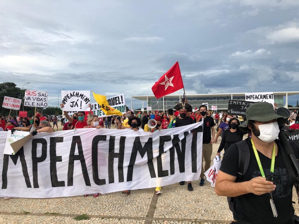 Esquerda desafia vírus e disputa interna para enfrentar Bolsonaro nas ruas